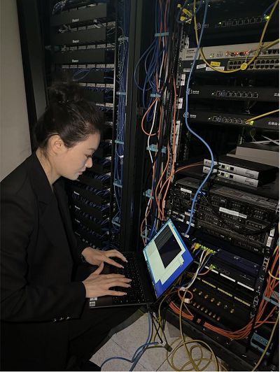 計(jì)算機(jī)網(wǎng)絡(luò)工程師季亞平 在網(wǎng)絡(luò)通信產(chǎn)業(yè)創(chuàng)新發(fā)展中勇敢前行